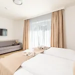 Panorama Park Apart-hotel 3*