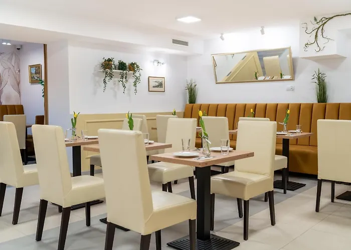 Panorama Park Aparthotel 3*