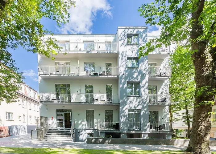 Panorama Park Aparthotel 3*